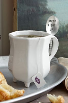 Witty spoons grace these pretty mugs